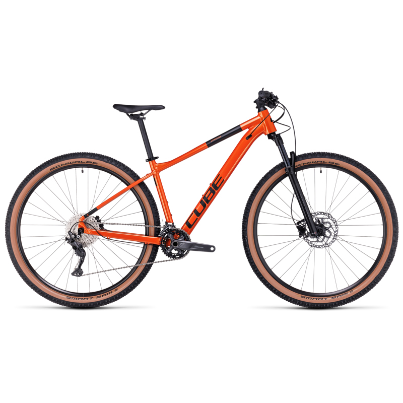 Cube Attention orange